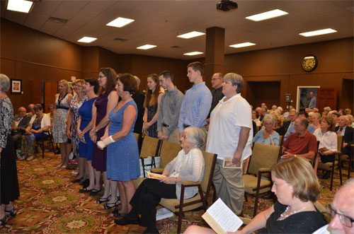 Photo of Bob and Dianne's children standing