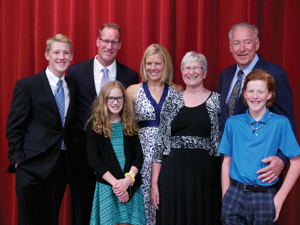 Photo of Brent, Suzanna, and kids